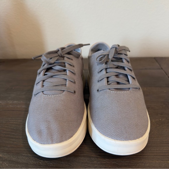 OluKai Women's Gray and Cream Sneakers size7.5 - Picture 4 of 15